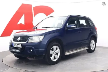 Suzuki Grand Vitara 2,4 VVT 4WD 5D 5MT - / SUOMIAUTO / LOHKO+SISÄPISTOKE / VAKIONOPEUDENSÄÄDIN / NELIVETO