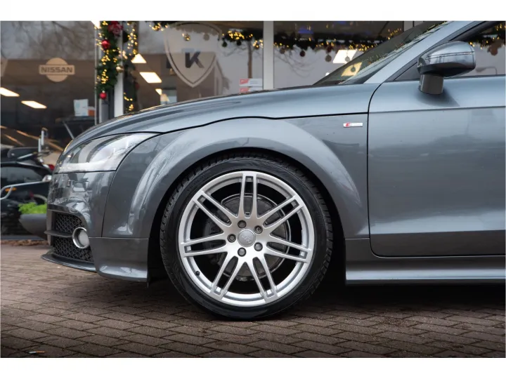 Audi TT Roadster 1.8 TFSI Pro Line S  Image 4